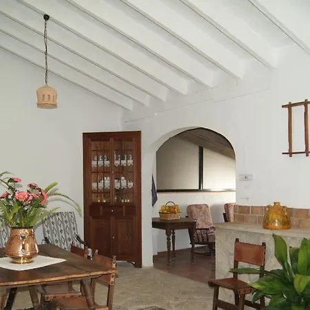 Holiday home Sa Teulera De Can Dolc *